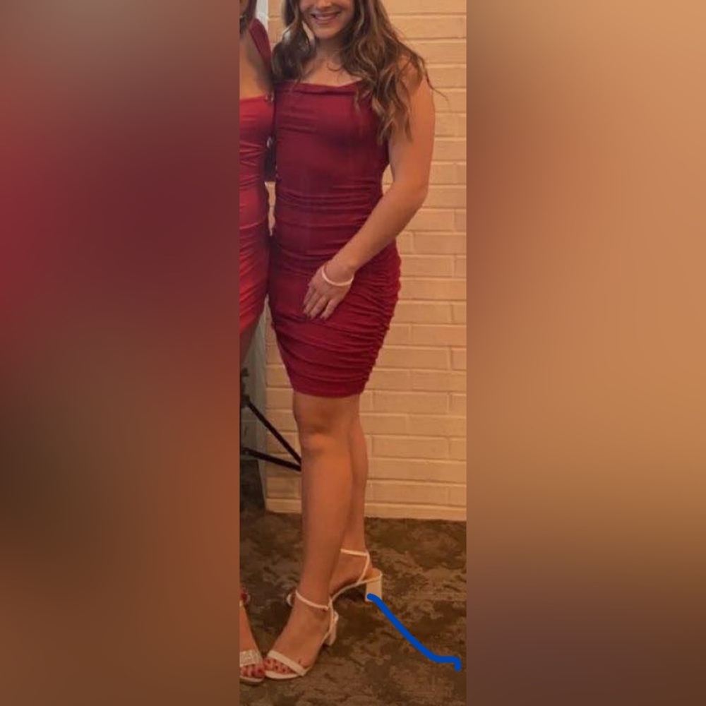 Red Women's Rouched Bodycon Dress